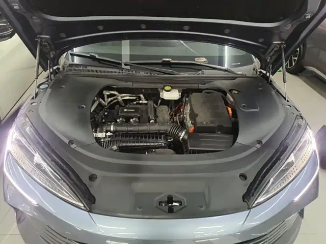 BYD Seal 07 DM-i — Фото автомобиля 19
