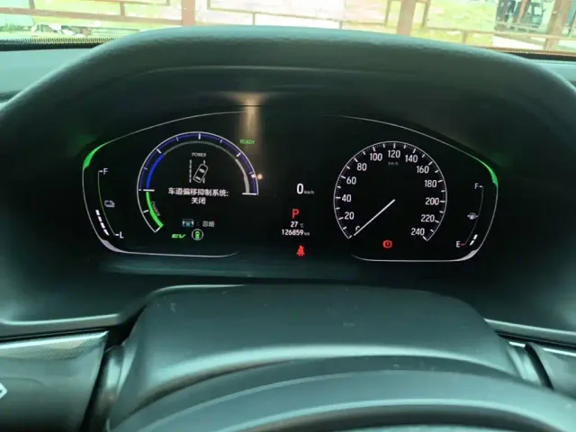 Honda Accord — Фото автомобиля 11