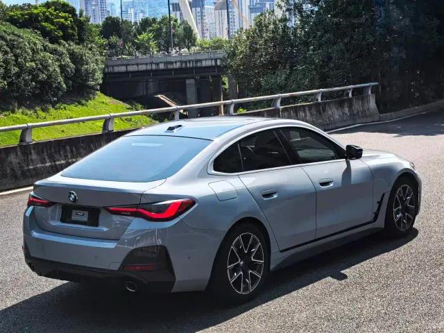 BMW 4 Series — Фото автомобиля 11