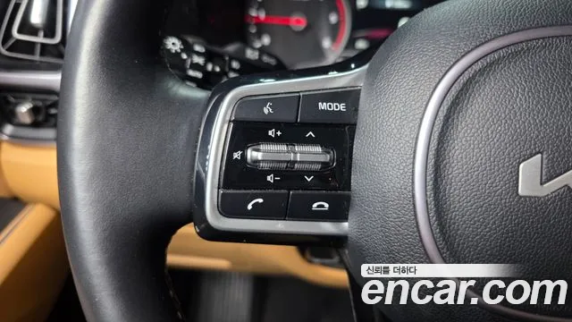 Kia Sorento Sorento 4-е поколение Дизель 2.2 2WD — Фото автомобиля 29