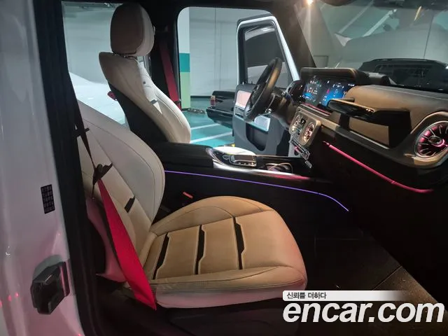 Mercedes-Benz G-Class — Фото автомобиля 12