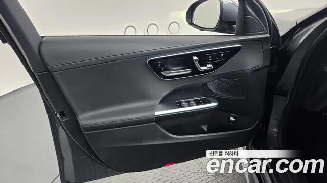 Mercedes-Benz C-Class W206 — Фото автомобиля 24