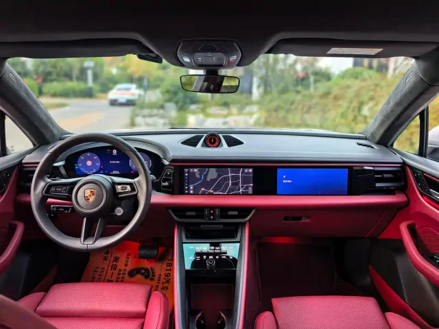 Porsche Macan EV — Фото автомобиля 8