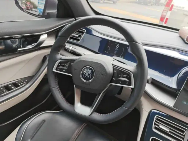BYD Qin PLUS — Фото автомобиля 10