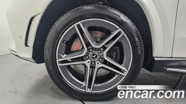 Mercedes-Benz GLS-Class — Фото автомобиля 5