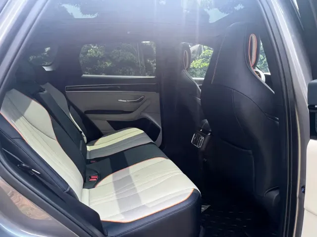BYD Song PLUS — Фото автомобиля 11