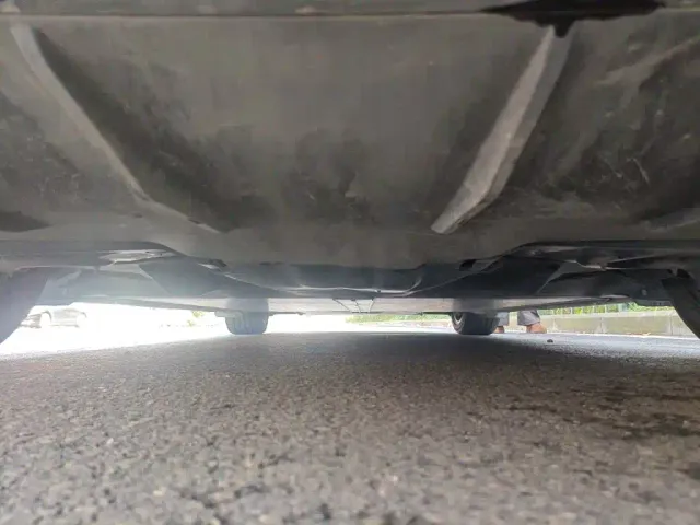 Tesla Model 3 — Фото автомобиля 24