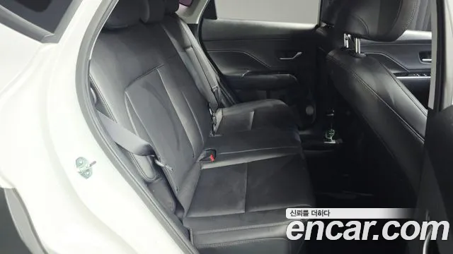 Hyundai Kona SX2 — Фото автомобиля 11