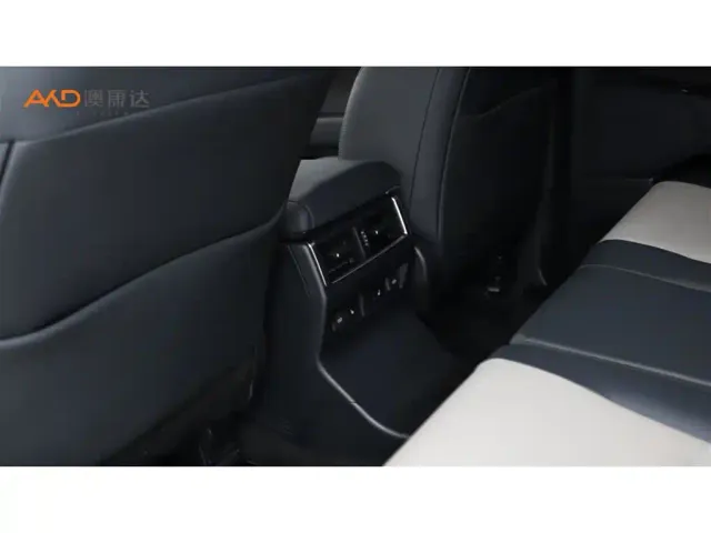 Lexus GX — Фото автомобиля 9