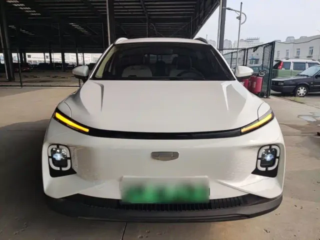 Geely Geometry E Firefly — Фото автомобиля 2
