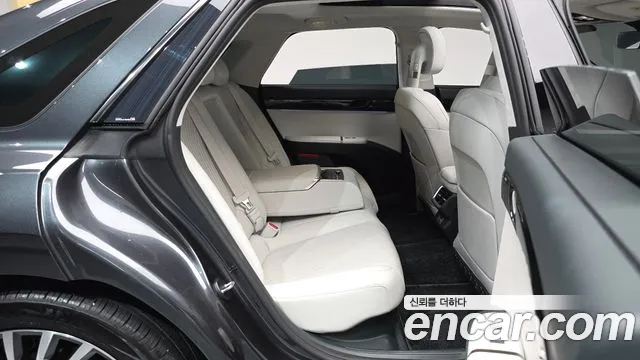 Hyundai Grandeur — Фото автомобиля 3