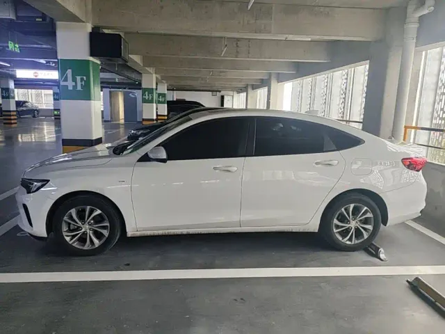 Buick Verano — Фото автомобиля 25