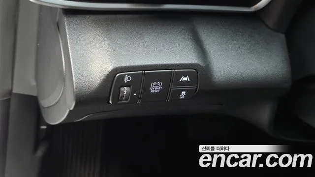 Hyundai Avante CN7 — Фото автомобиля 27