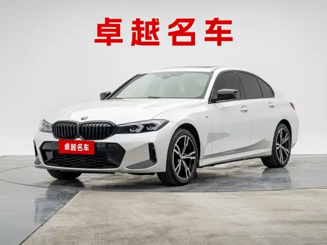 Фотография автомобиля — BMW 3 Series