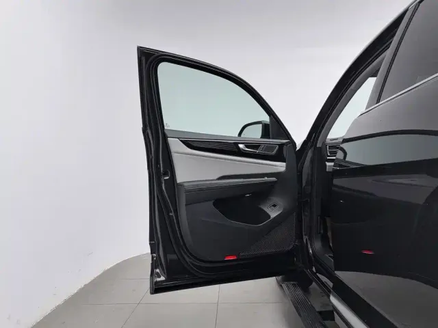 Volkswagen Teramont — Фото автомобиля 8