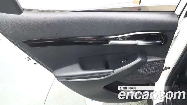 Kia Seltos Seltos Бензин 1.6 турбо 2WD — Фото автомобиля 25