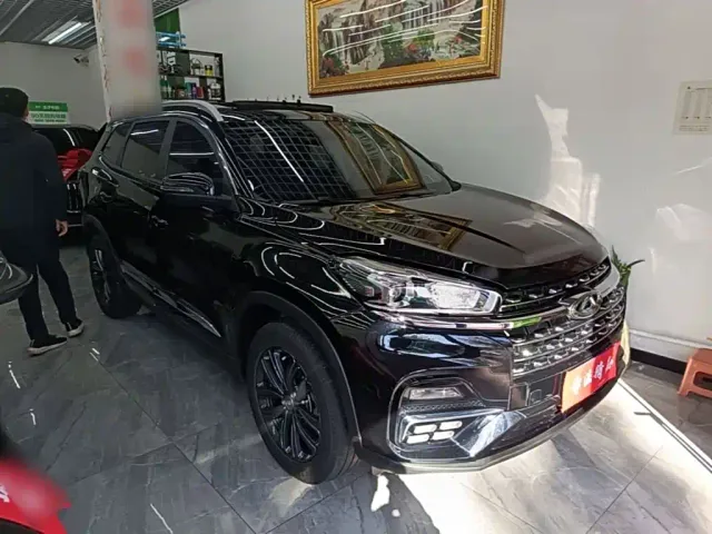 Chery Tiggo 8 — Фото автомобиля 3
