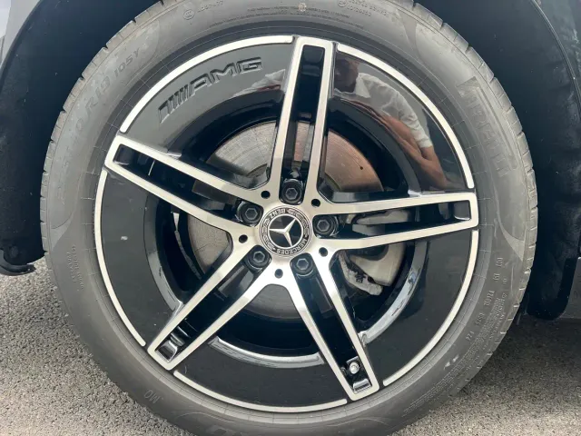 Mercedes-Benz E-Class — Фото автомобиля 13