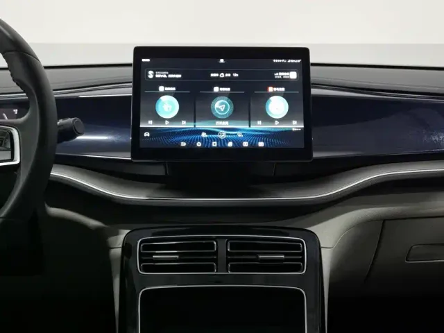 BYD Qin PLUS — Фото автомобиля 12