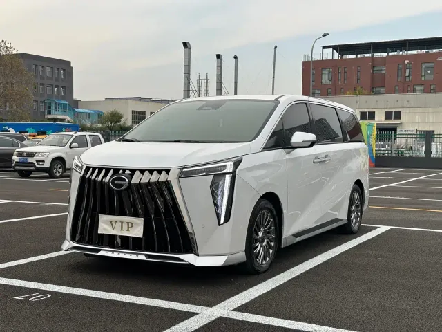 Фотография автомобиля — GAC Trumpchi M8