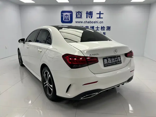 Mercedes-Benz A-Class — Фото автомобиля 6