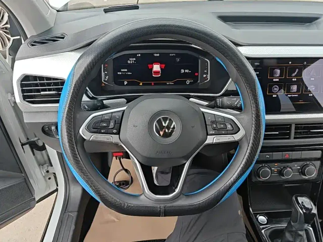 Volkswagen Tacqua — Фото автомобиля 6