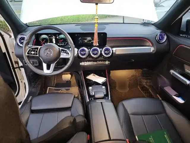 Mercedes-Benz GLB-Class — Фото автомобиля 5