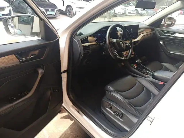 Skoda Kodiaq — Фото автомобиля 15