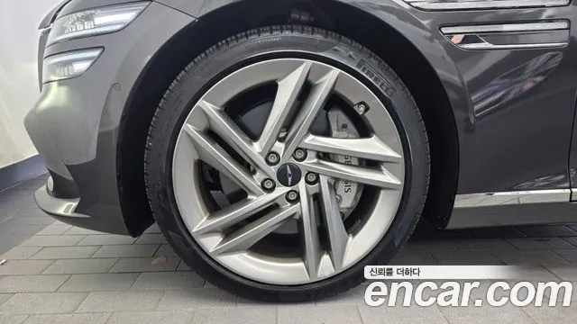 Genesis G80 RG3 — Фото автомобиля 5