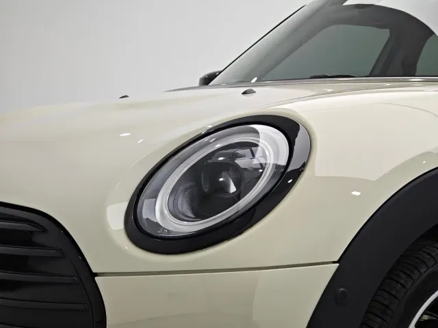 MINI Clubman — Фото автомобиля 13