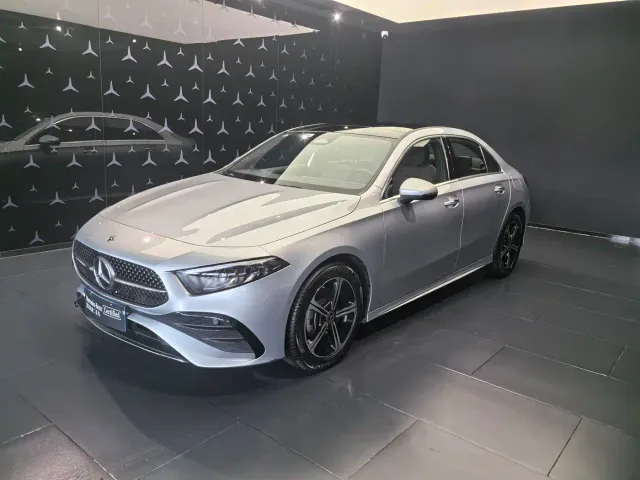 Mercedes-Benz A-Class — Фото автомобиля 2