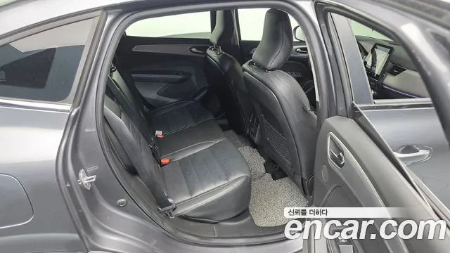 Renault Korea XM3 — Фото автомобиля 18