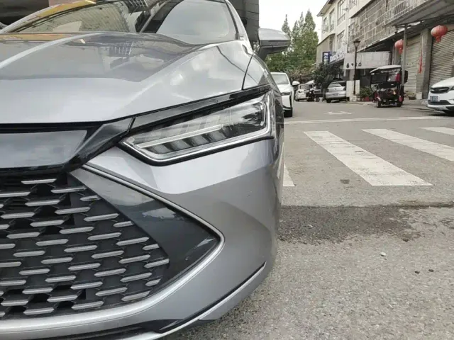 BYD Qin PLUS — Фото автомобиля 23