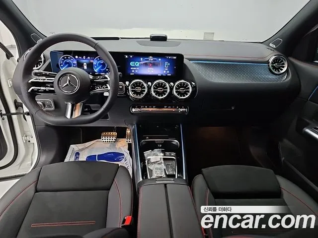 Mercedes-Benz EQA — Фото автомобиля 7