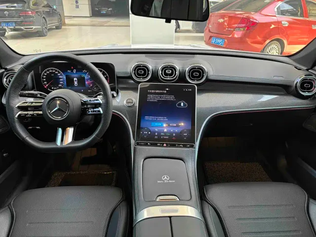 Mercedes-Benz C-Class — Фото автомобиля 4