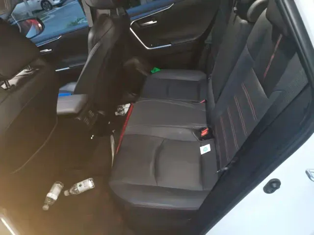 Toyota Wildlander — Фото автомобиля 13