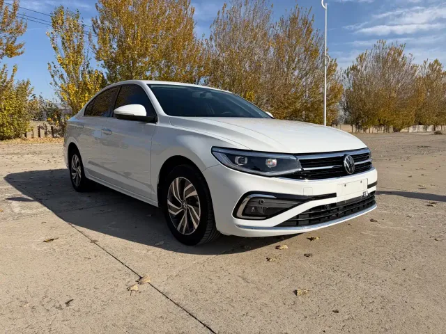 Volkswagen Bora — Фото автомобиля 3