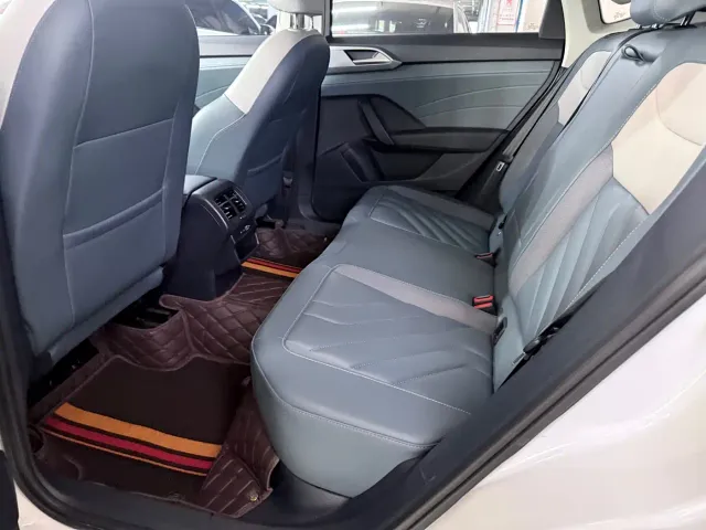 Volkswagen Tharu — Фото автомобиля 10