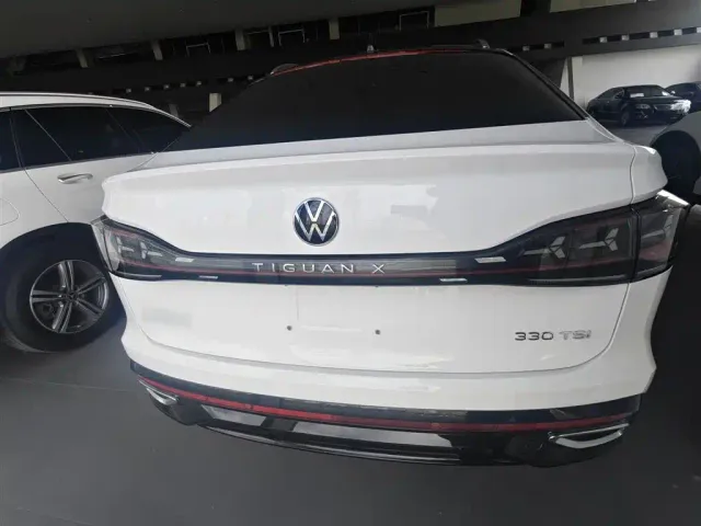 Volkswagen Tiguan X — Фото автомобиля 8