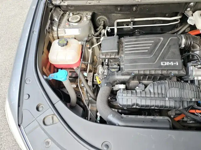 BYD Song Pro — Фото автомобиля 21