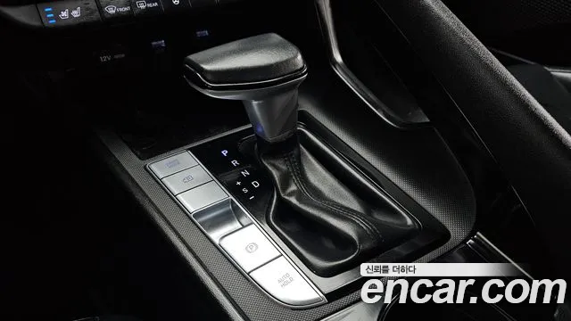 Hyundai Avante CN7 — Фото автомобиля 12