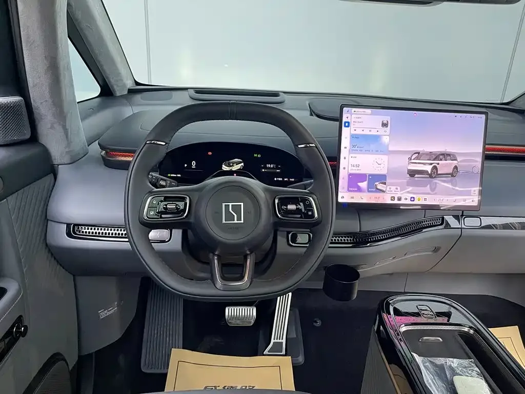 ZEEKR Zeekr MIX 2025 Long Range Intelligent Driving Edition — Фото автомобиля 25