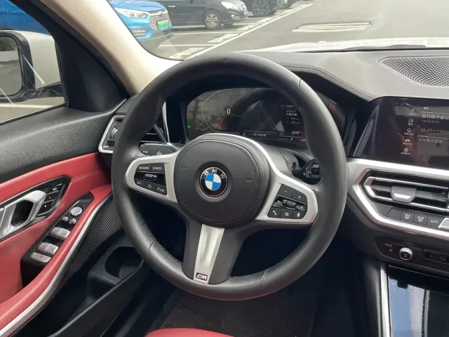 BMW BMW 3 Series 2022 320Li M Sport Package — Фото автомобиля 10