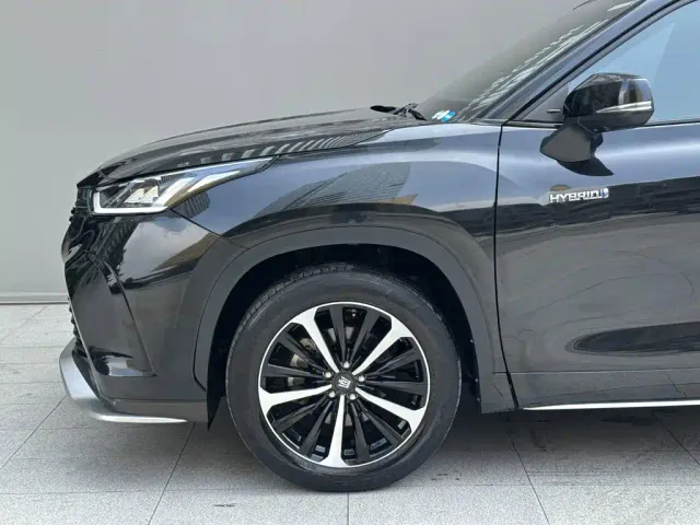 Toyota Crown Kluger — Фото автомобиля 4