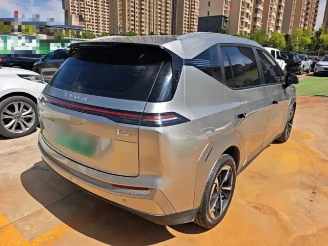 GAC Aion Y — Фото автомобиля 6
