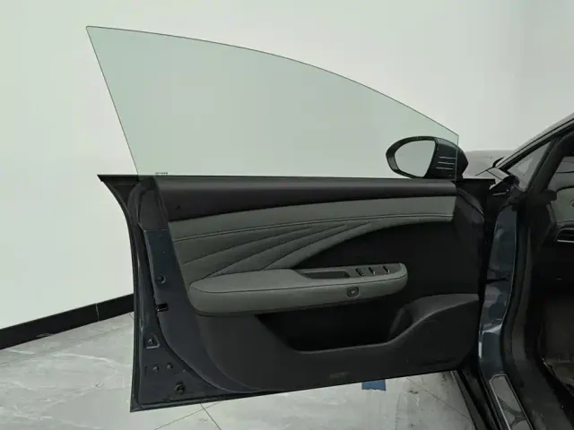Nissan N7 — Фото автомобиля 7