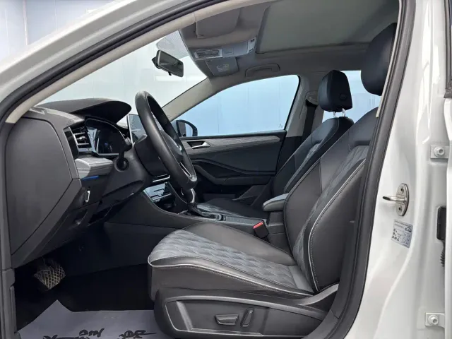 Volkswagen Sagitar — Фото автомобиля 4