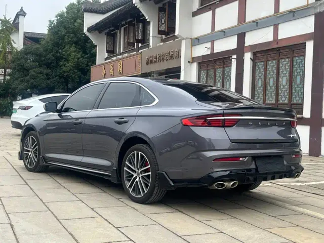 Geely Xingrui — Фото автомобиля 4