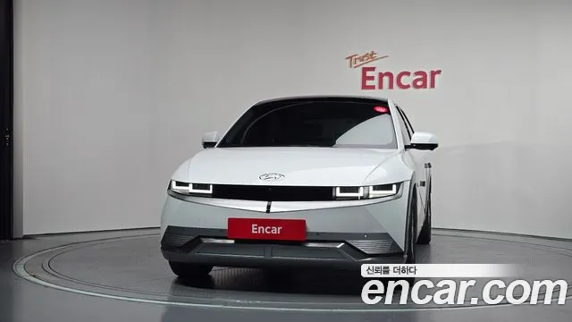 Hyundai Ioniq 5 — Фото автомобиля 3