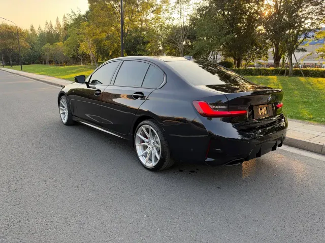 BMW 3 Series — Фото автомобиля 14